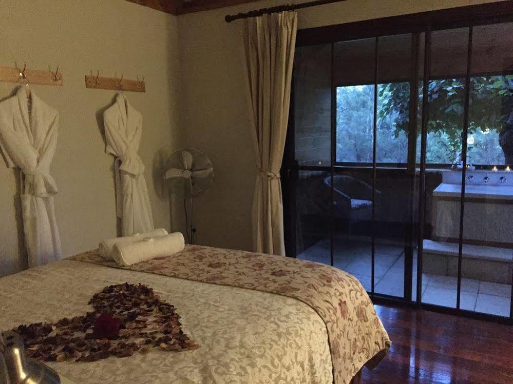Clover Cottage Country Retreat แมนจิมัป ภายนอก รูปภาพ